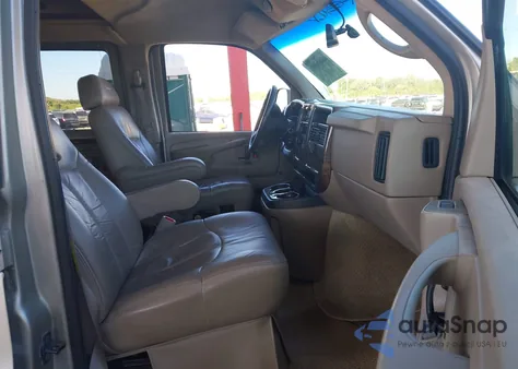 2004 Chevrolet Express from USA, damaged, VIN 1GBFH15T141127307